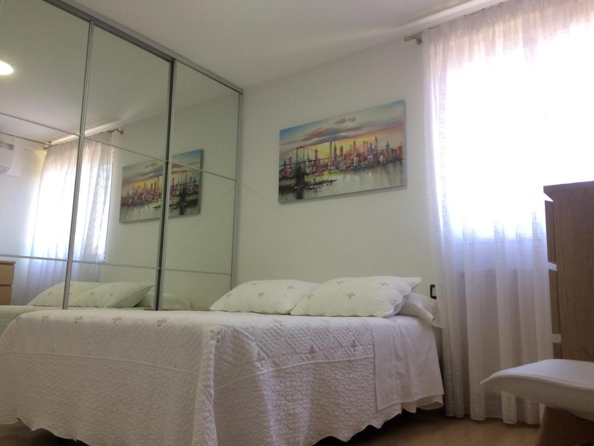 Апартаменти Vut Santa Marta Санта-Марта-де-Тормес Екстер'єр фото